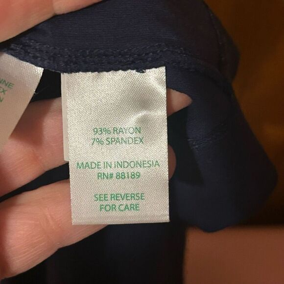 Lilly Pulitzer UPF 50+ Sophie Dress Navy Blue 3/4 sleeve gold button size XS - Picture 10 of 12